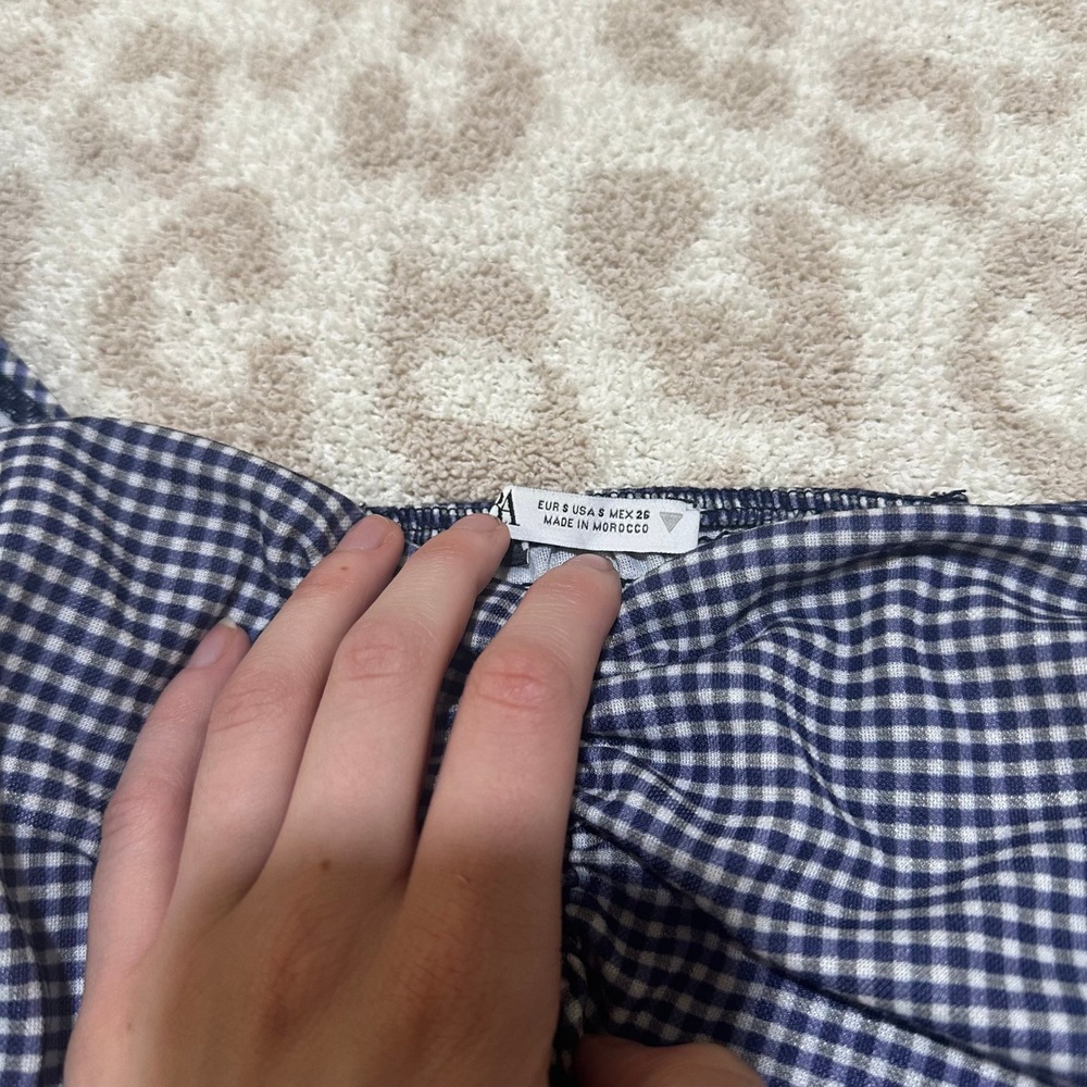 Zara Gingham Crop Top Navy Blue White Puff Sleeve Smocked Small - Picture 2 of 3